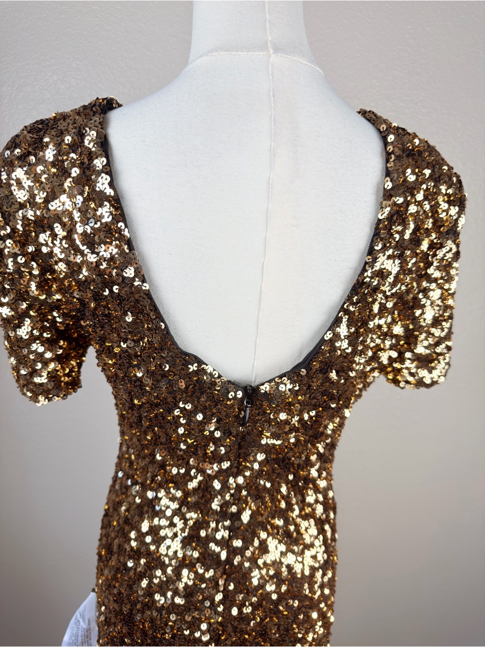 NWT Dress the Population Gold Sequin Midi Dress w Side Slit and Short Sleeves, L - Picture 8 of 13